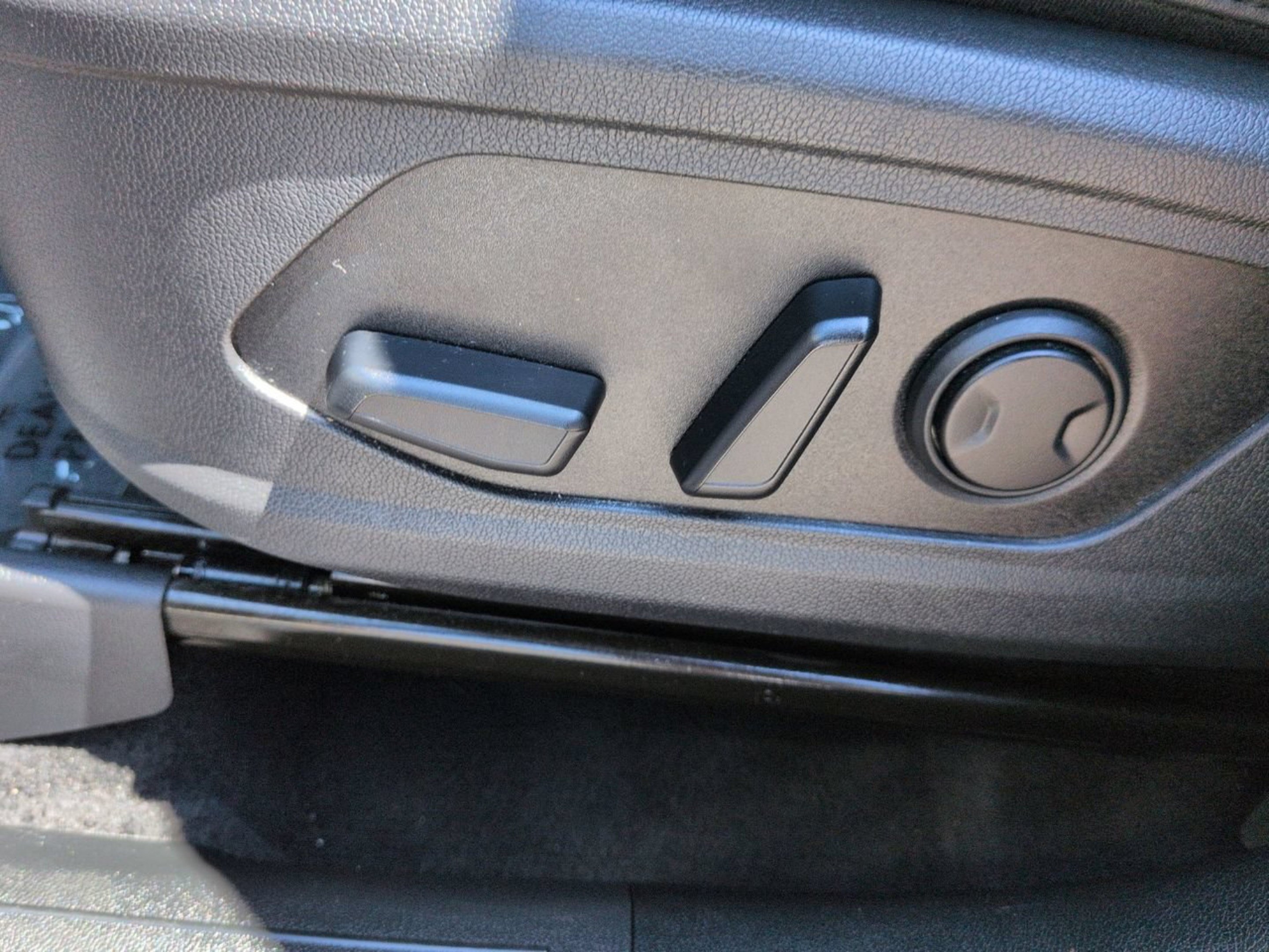Certified Used 2022 Everlasting Silver Kia S image 24