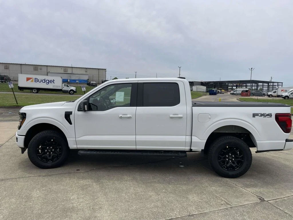 New 2026 White Ford XLT image 6