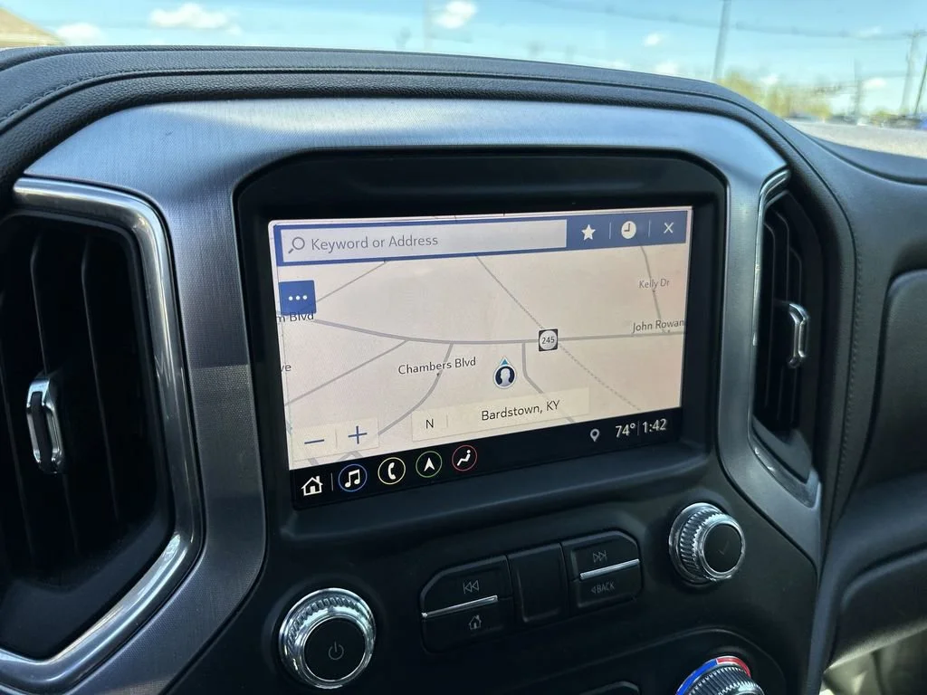 Used 2019 SUMMIT WHITE GMC SLT image 10