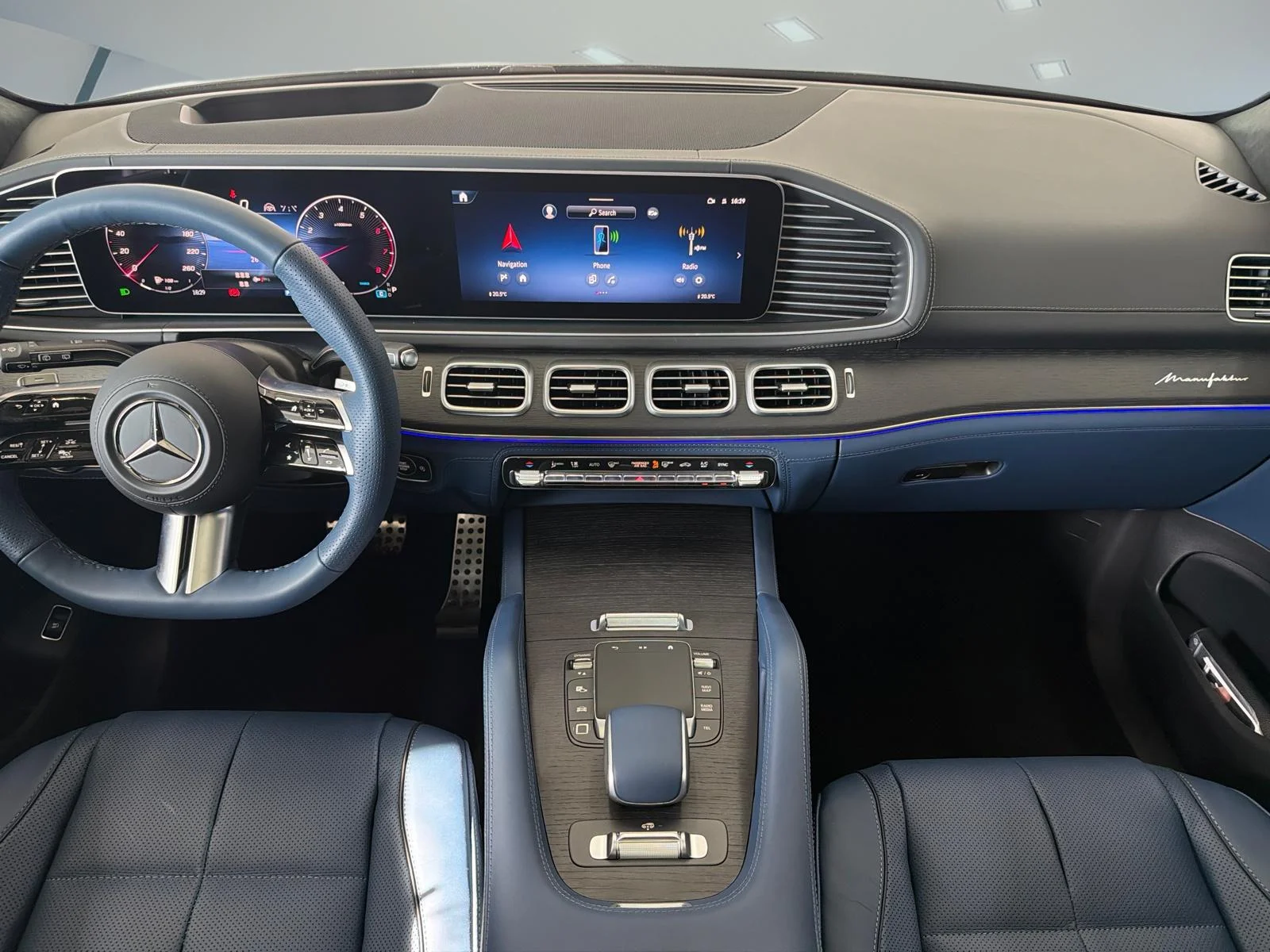 New 2026 White Mercedes-Benz Gls 450 4matic Suv image 28