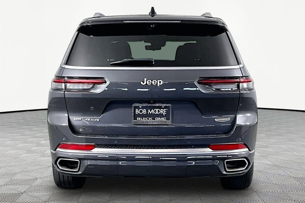 Used 2023 Gray Jeep Summit image 5