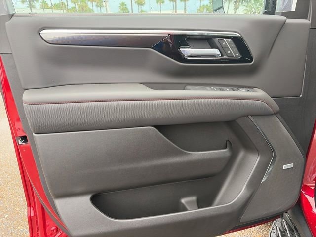 2026 Chevrolet Tahoe RST - Photo 13