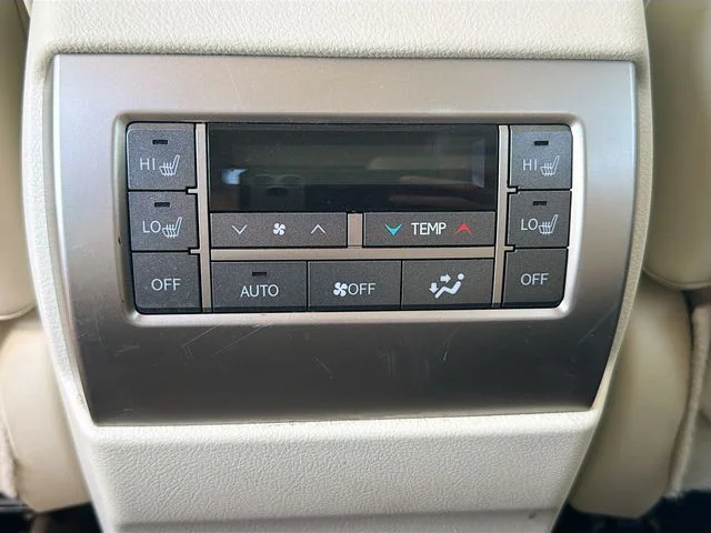 Used 2019  Lexus 460 image 24