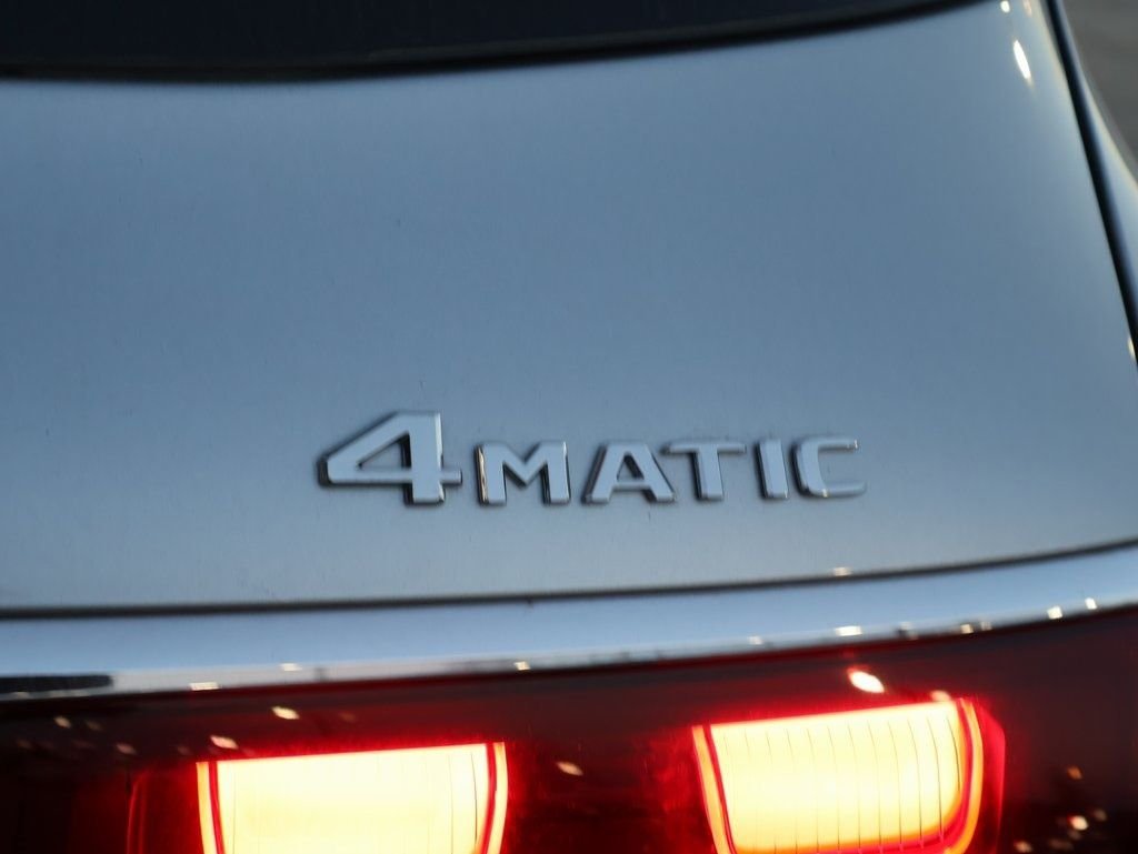 2025 Mercedes-Benz GLS Base - Photo 9