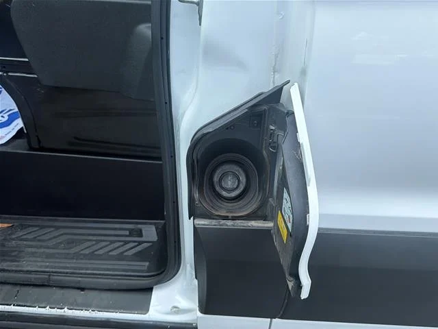 Used 2025 Oxford White Ford  image 23