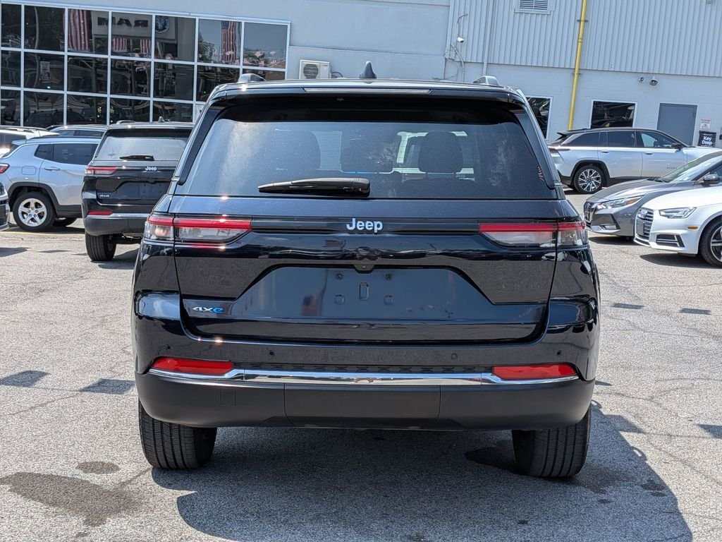 Used 2023 Black Jeep 4xe image 7