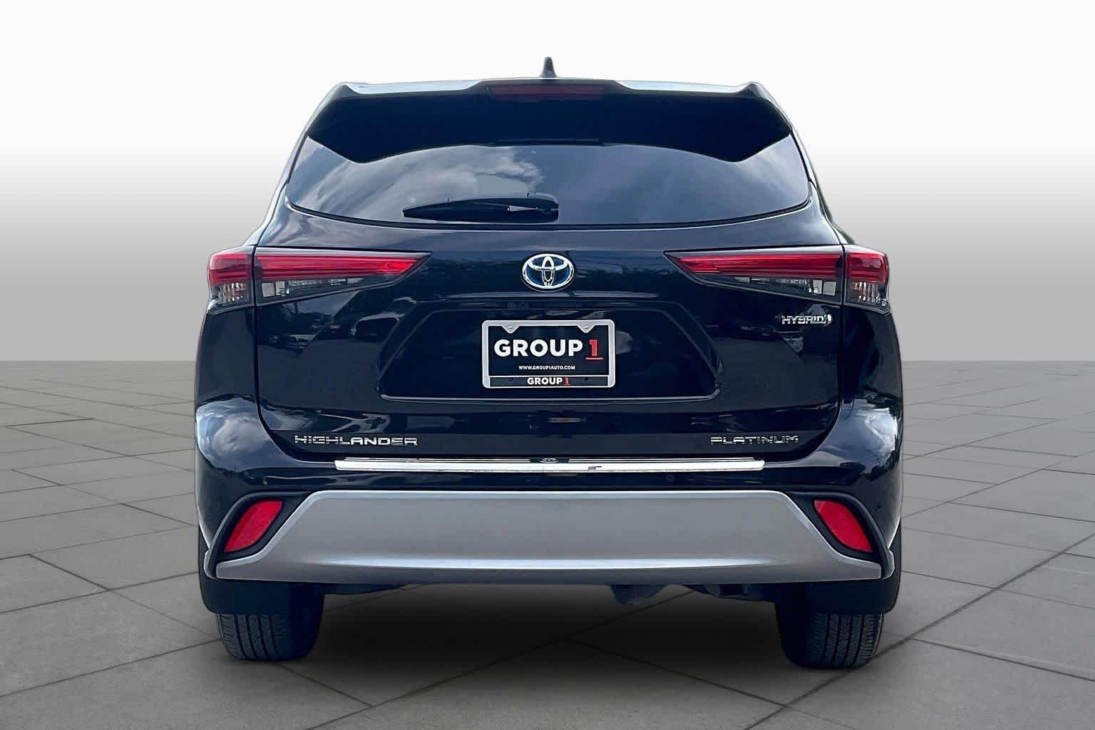 Used 2021 Opulent Amber Toyota Hybrid Platinum image 5