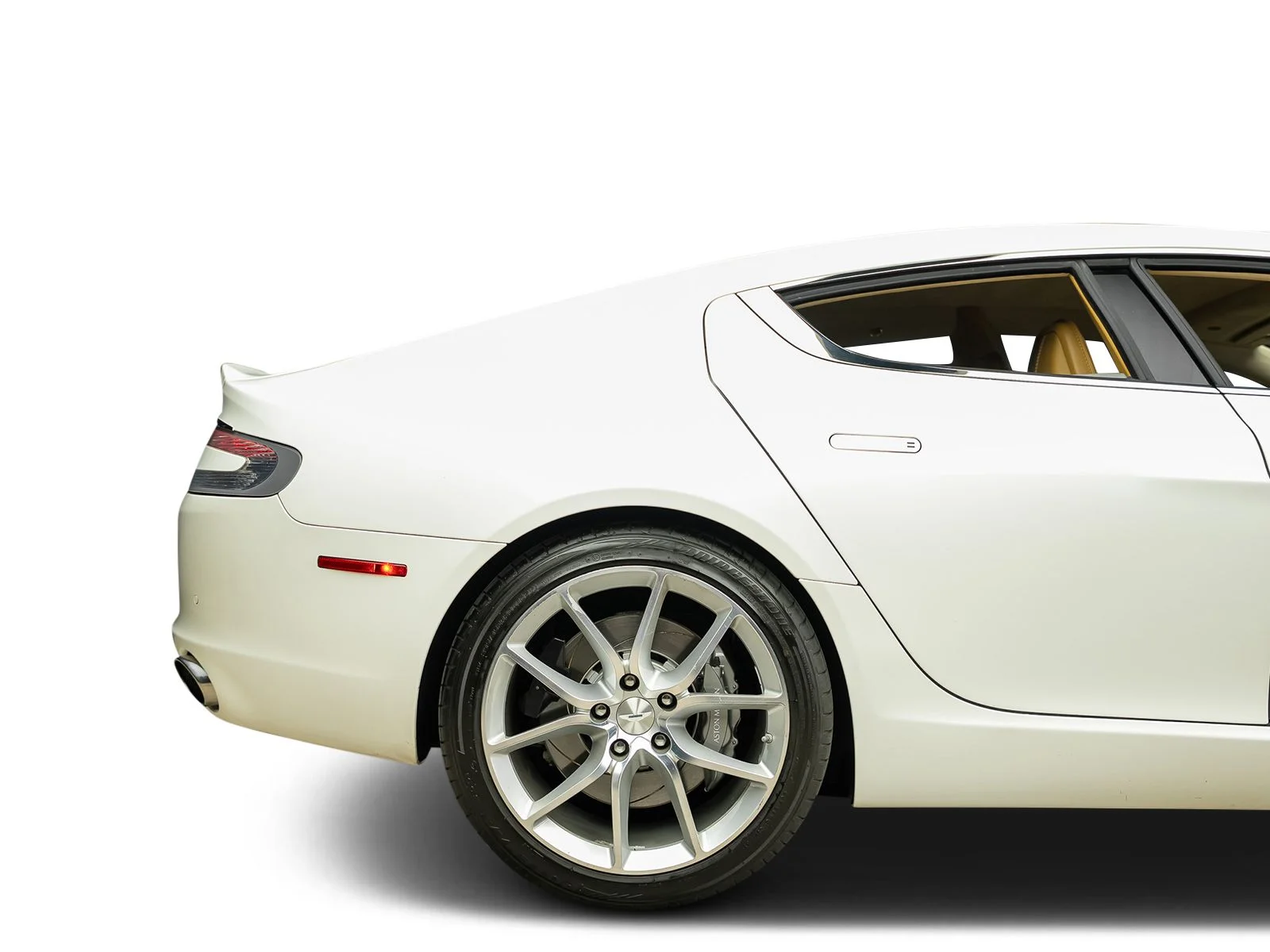 Used 2015 White Aston Martin Base image 30