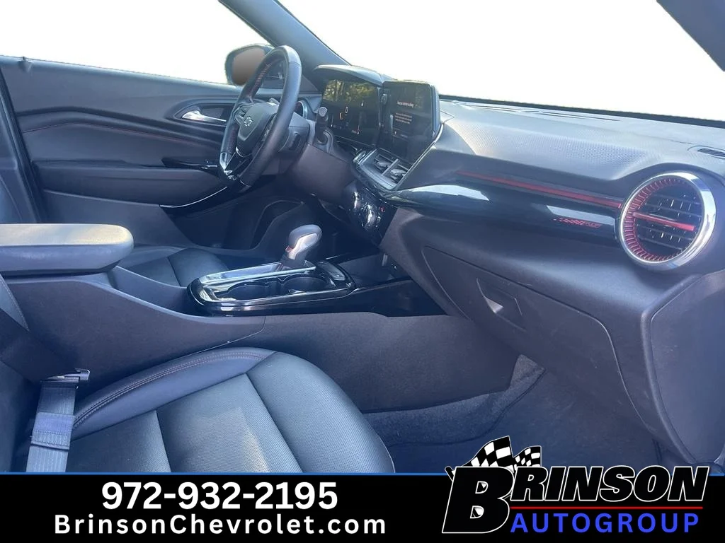 Used 2025 Marina Blue Metallic Chevrolet 2RS image 5