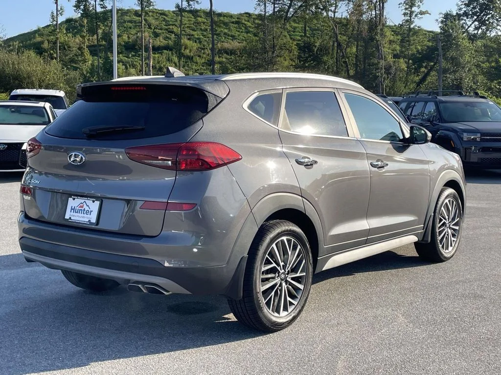 Used 2021 Magnetic Force Hyundai Limited image 28