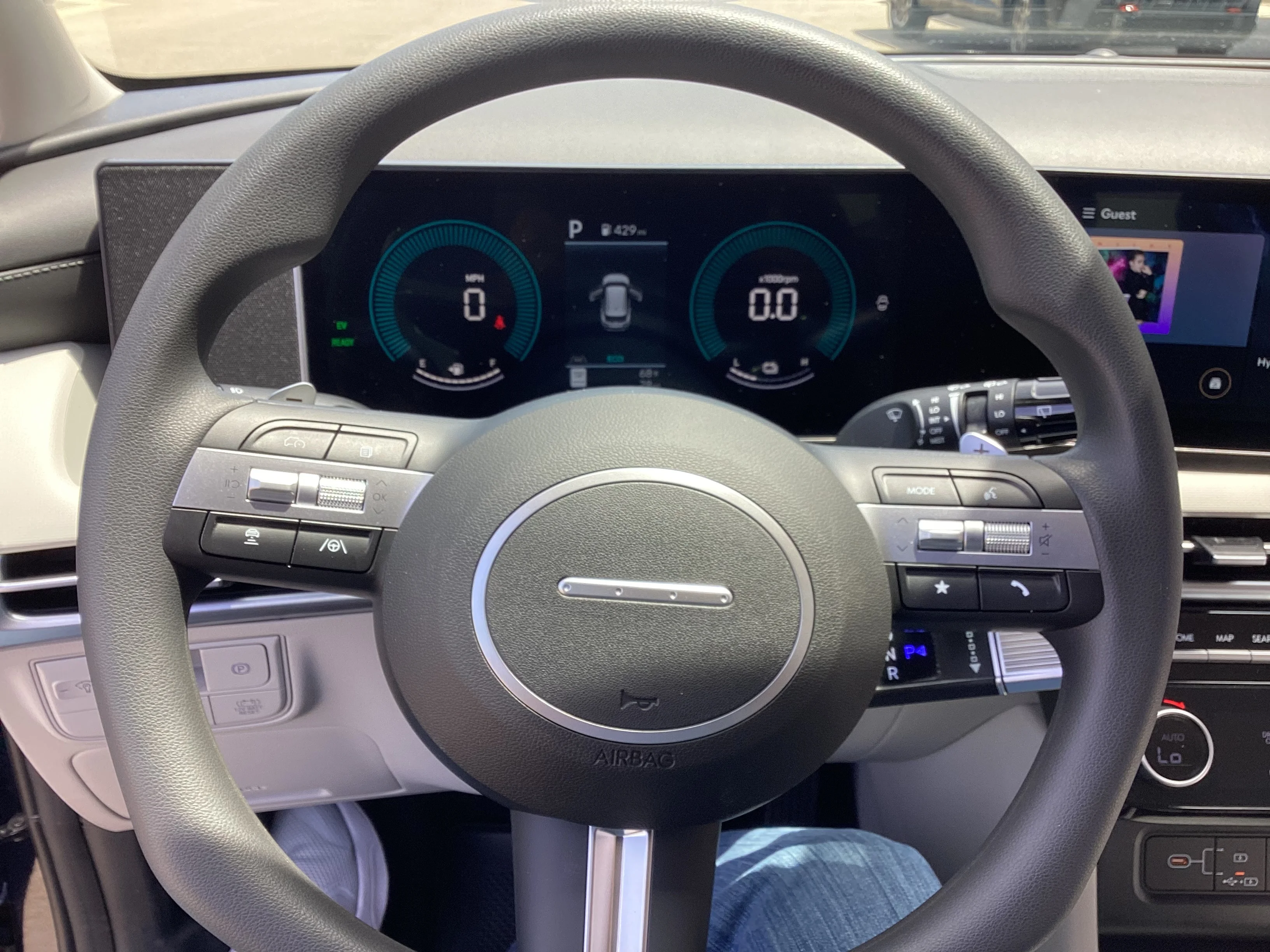 New 2026 Deep Sea Metallic Hyundai Blue SE image 13