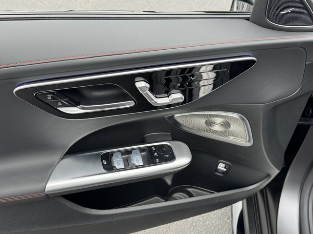 New 2026 MANUFAKTUR Graphite Grey Magno Mercedes-Benz AMG® C 43 image 9