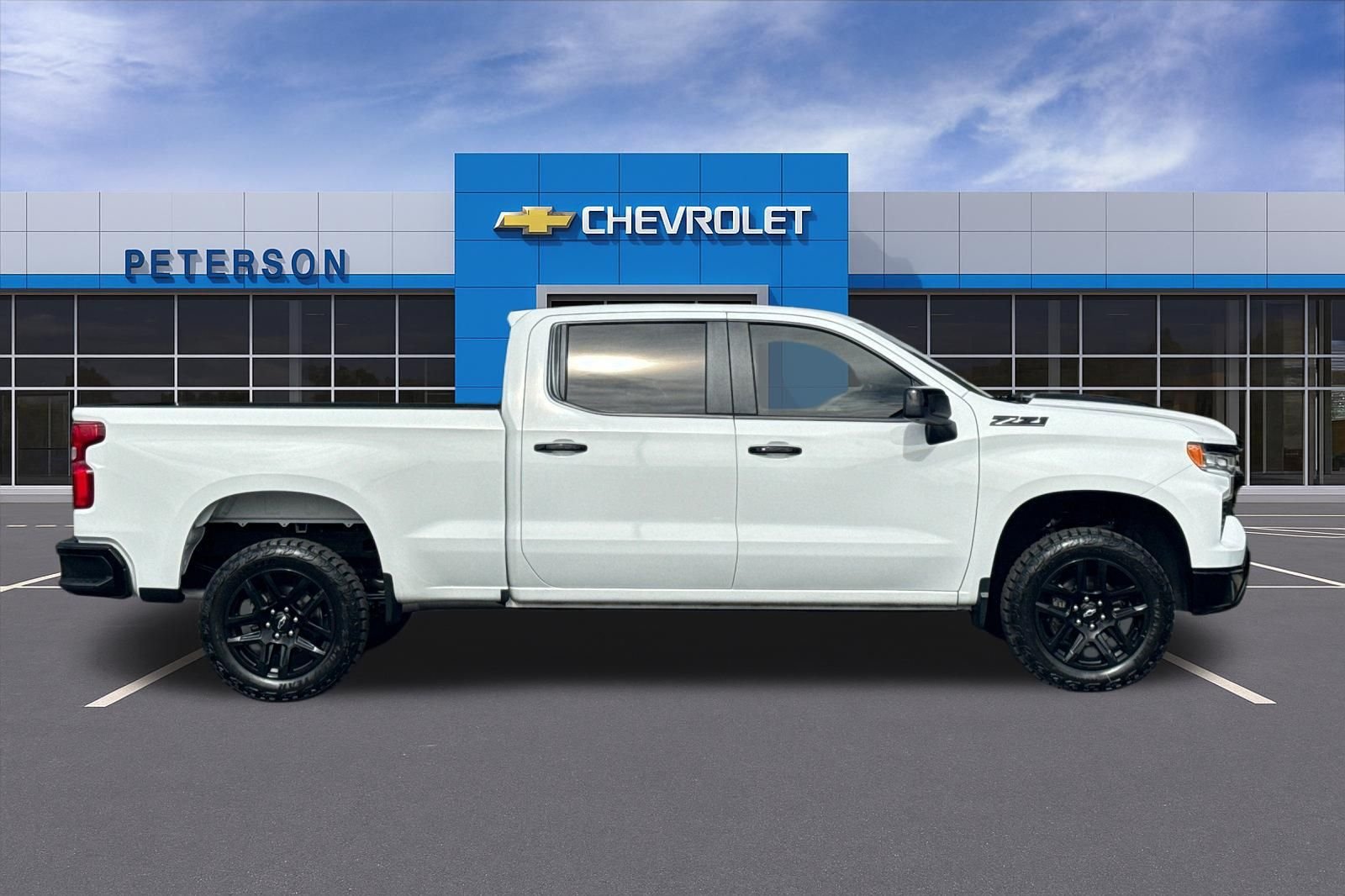 Used 2023 White Chevrolet LT Trail Boss image 3
