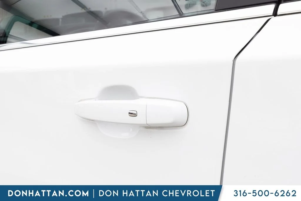 Used 2023 White Chevrolet LT Leather image 29