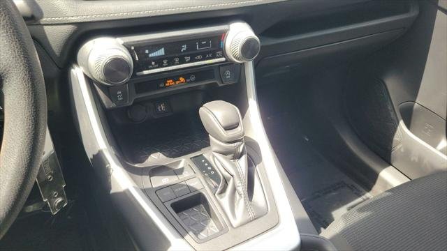 Certified Used 2024 MAGNETIC GRAY MET. Toyota  image 14