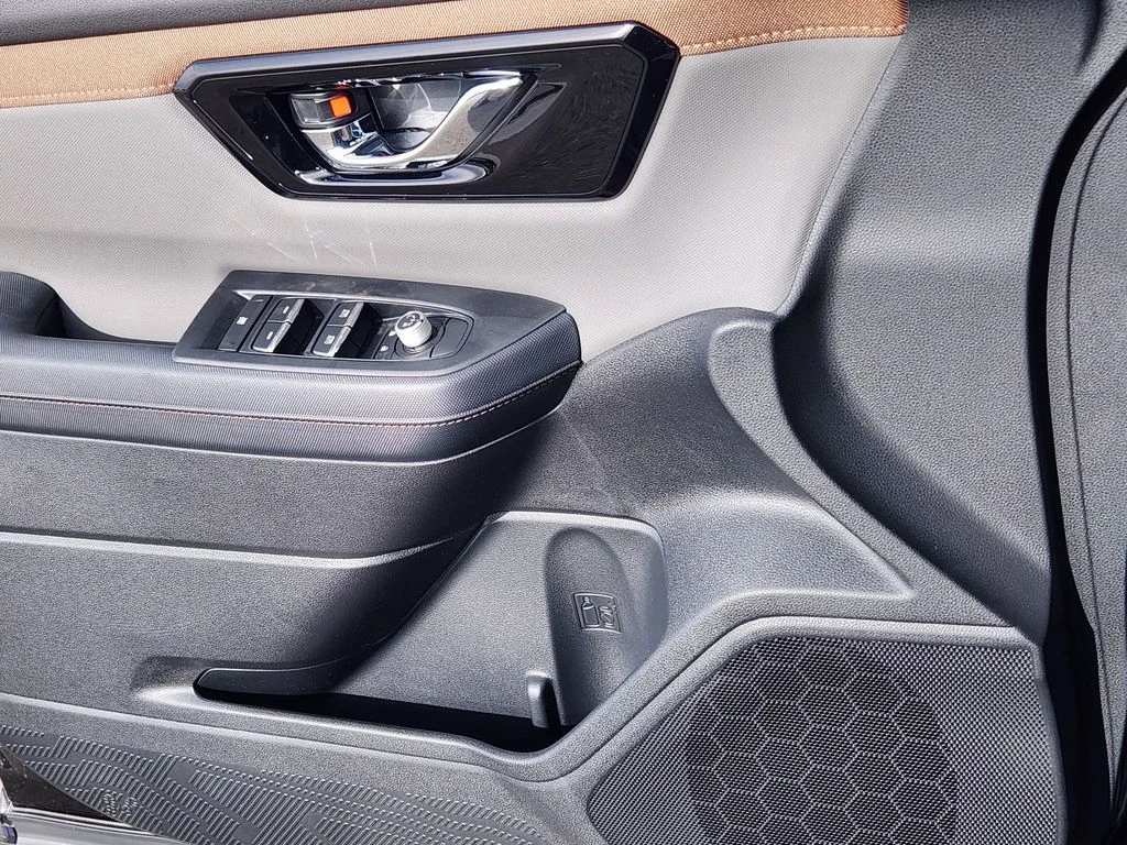 2026 Subaru Forester Sport - Photo 11