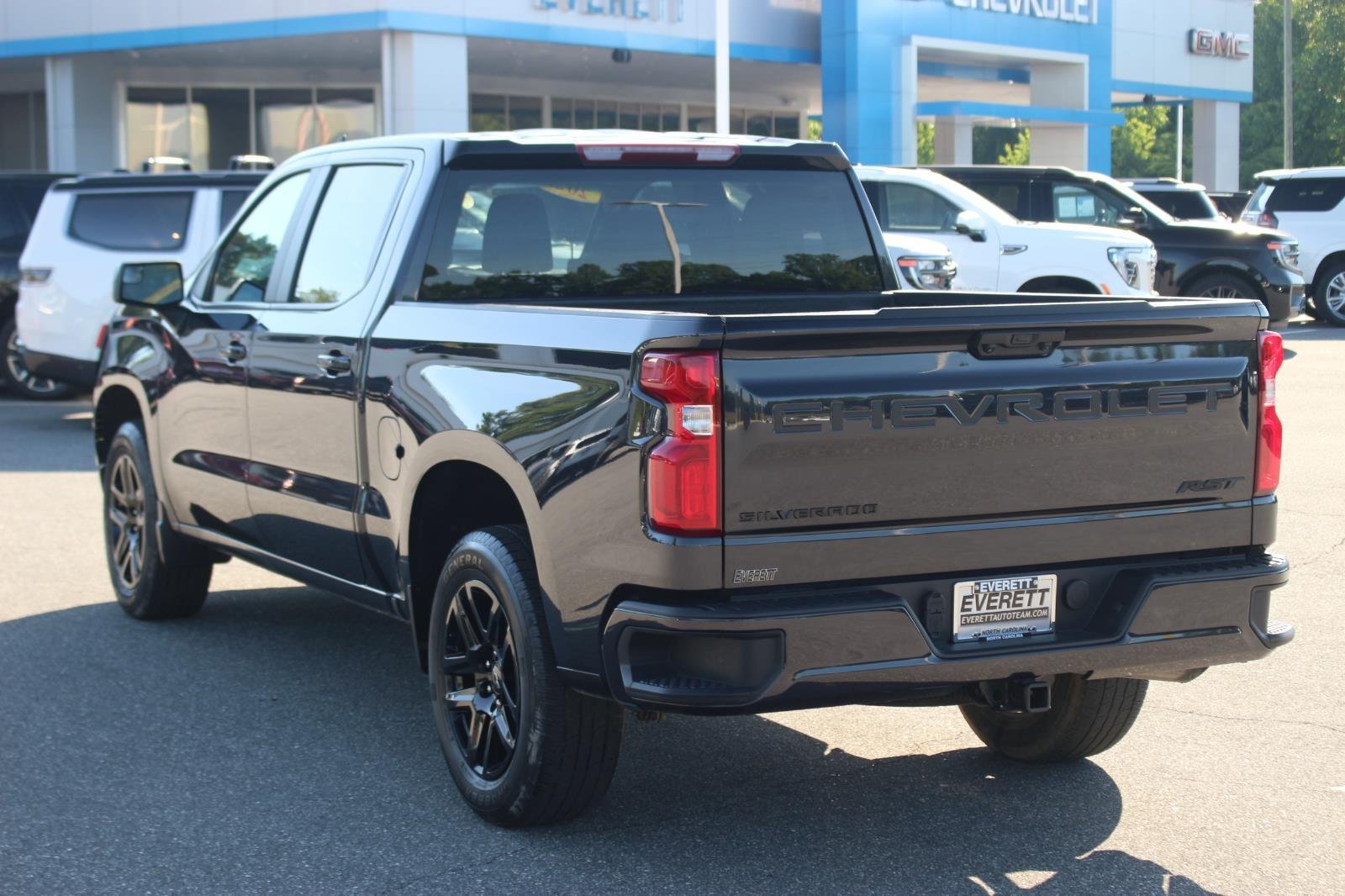 Used 2023 Dark Ash Metallic Chevrolet RST image 5