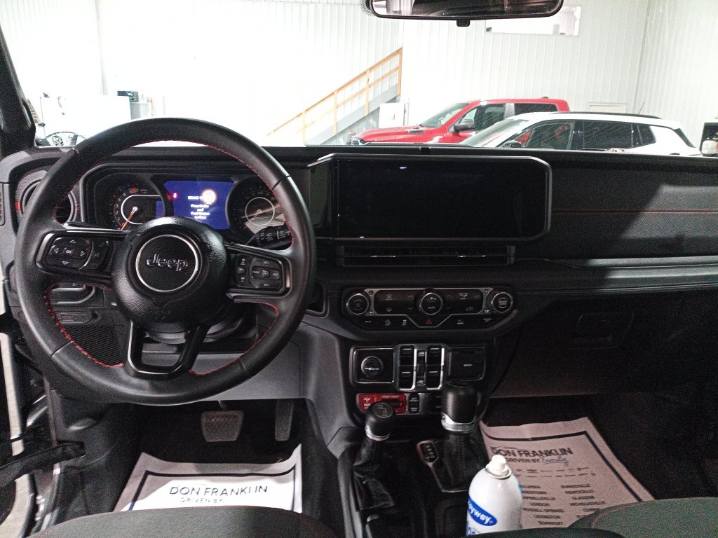 Used 2024 Gray Jeep Rubicon image 17