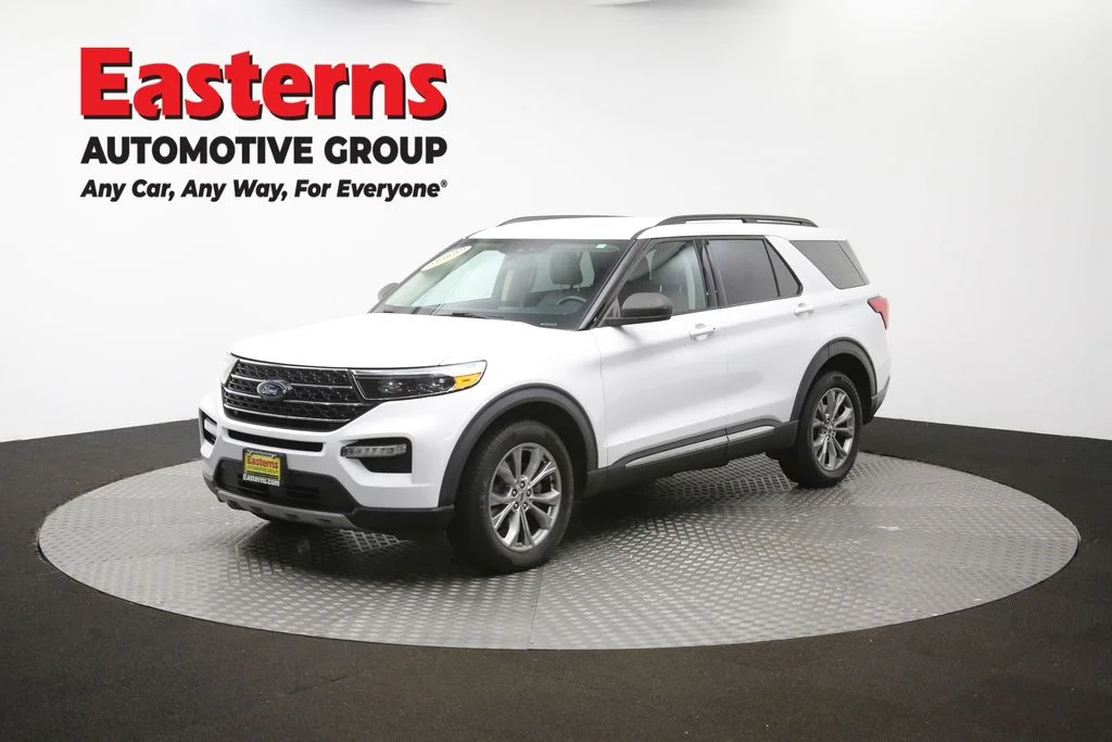Used 2022 White Ford XLT image 59