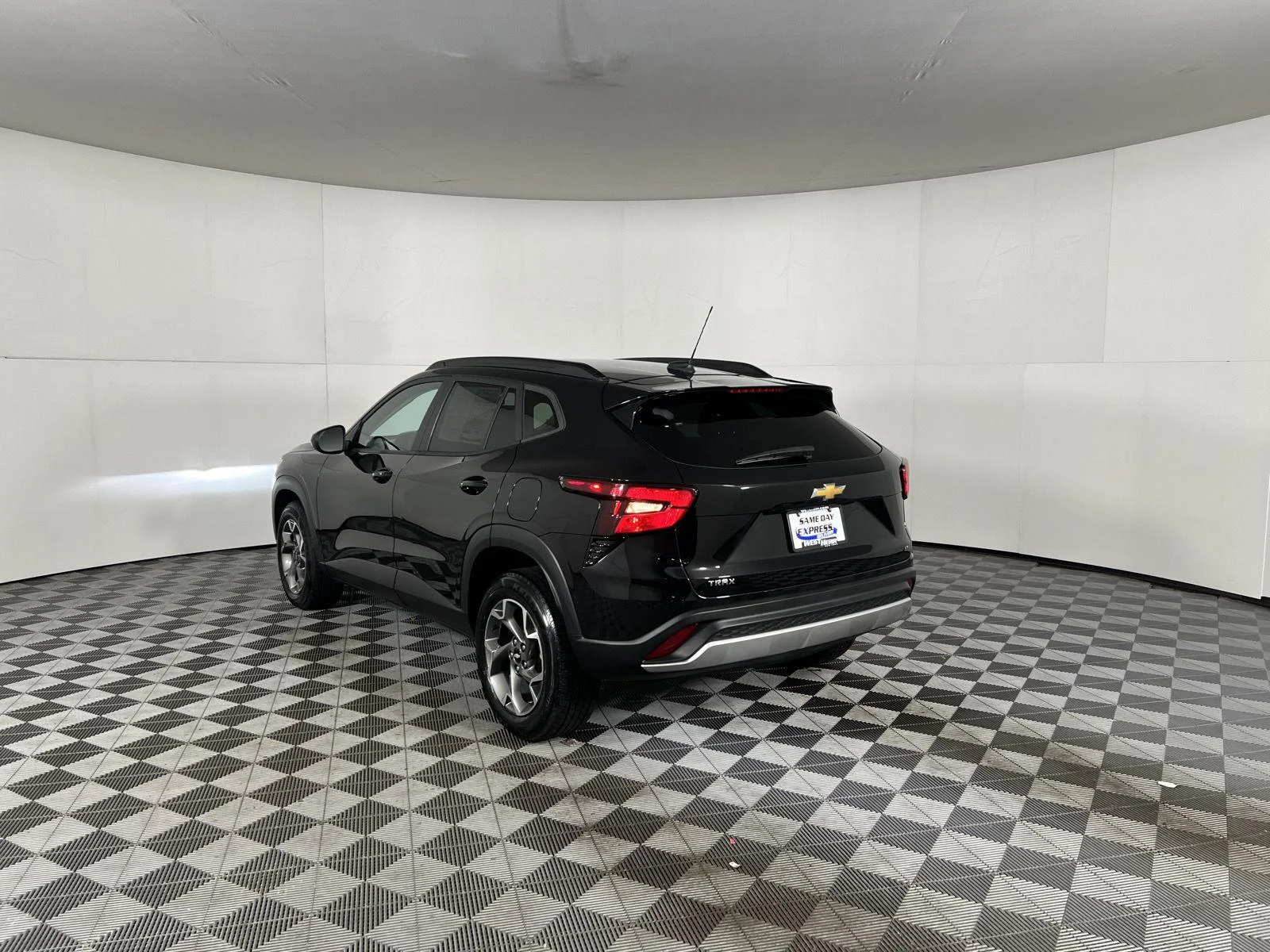 Used 2024 Mosaic Black Metallic Chevrolet LT image 20