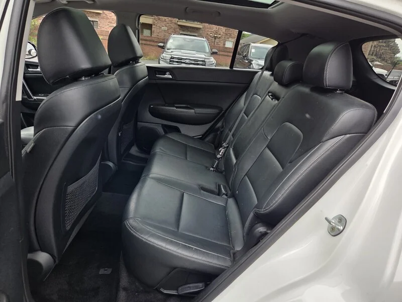Used 2017 Snow White Pearl KIA EX FWD image 10