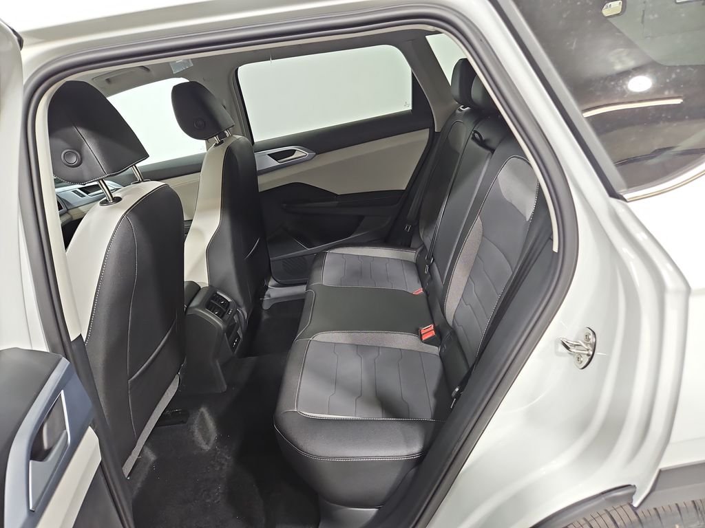 New 2026 White Volkswagen 1.5T SE image 23