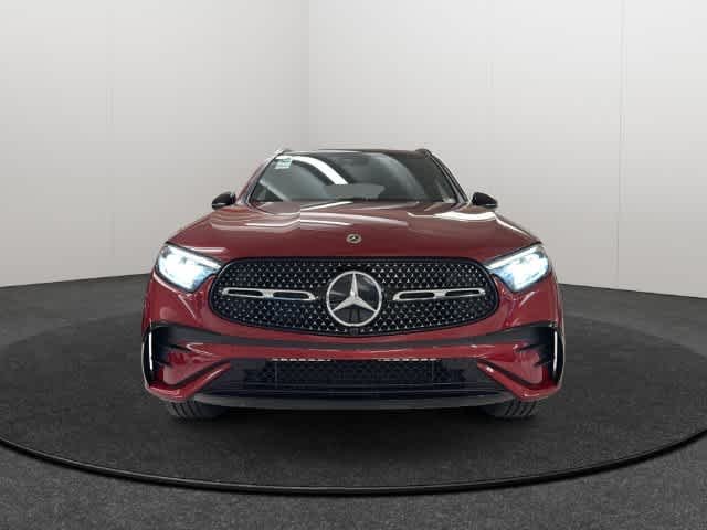 Certified Used 2026 MANUFAKTUR Patagonia Red Metallic Mercedes-Benz GLC 300 image 2
