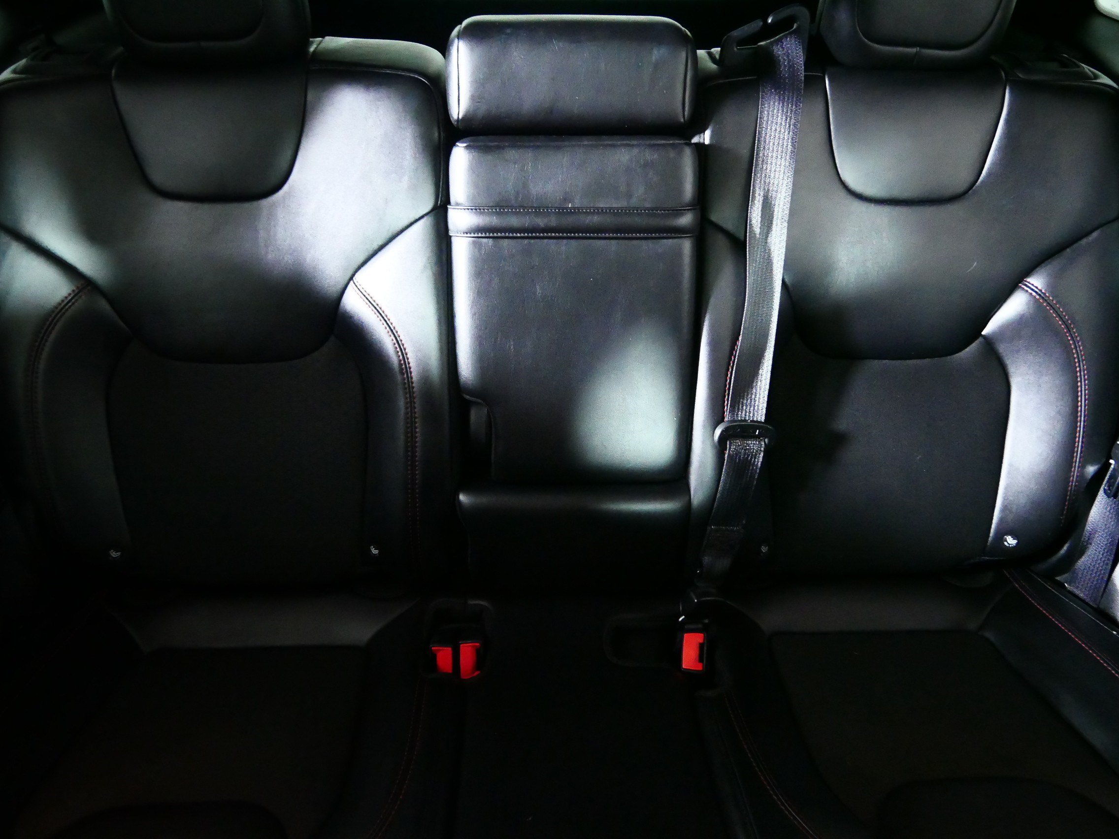 Used 2019 Velvet Red Pearlcoat Jeep Trailhawk image 13