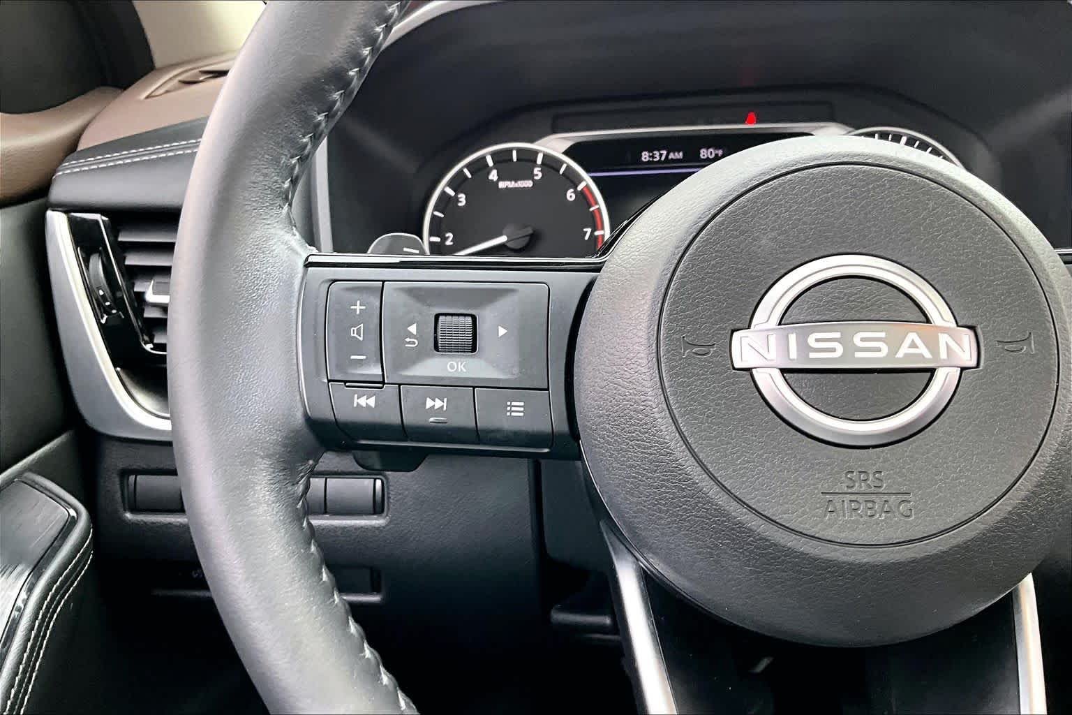 Used 2022 Gun Metallic Nissan SV image 24