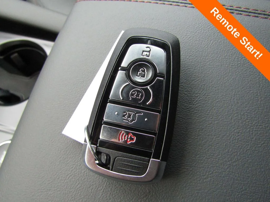 New 2027 Avalanche Gray Ford Active image 22