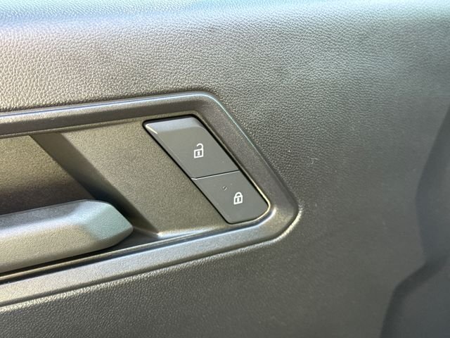 Used 2023 White Chevrolet Trail Boss image 20