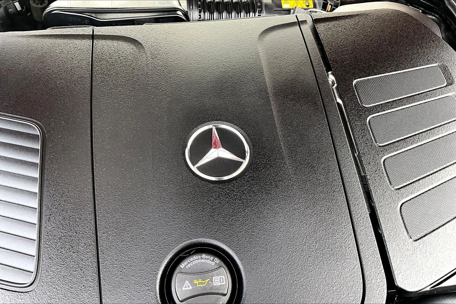 Certified Used 2026 MANUFAKTUR Patagonia Red Metallic Mercedes-Benz C 300 image 30