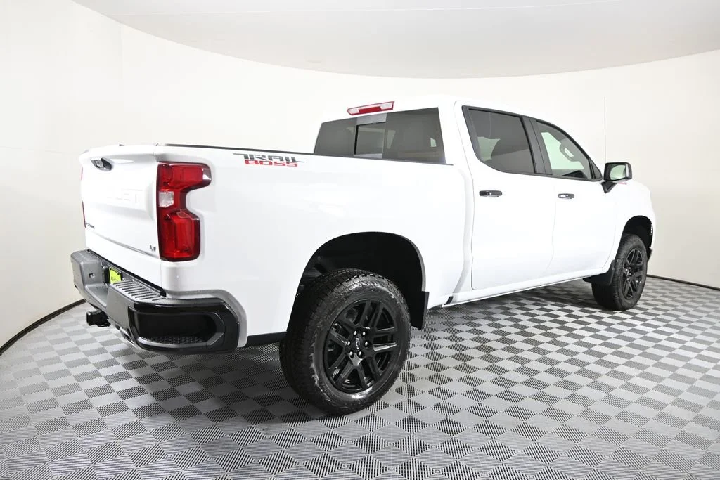 2026 Chevrolet Silverado 1500 LT Trail Boss - Photo 7