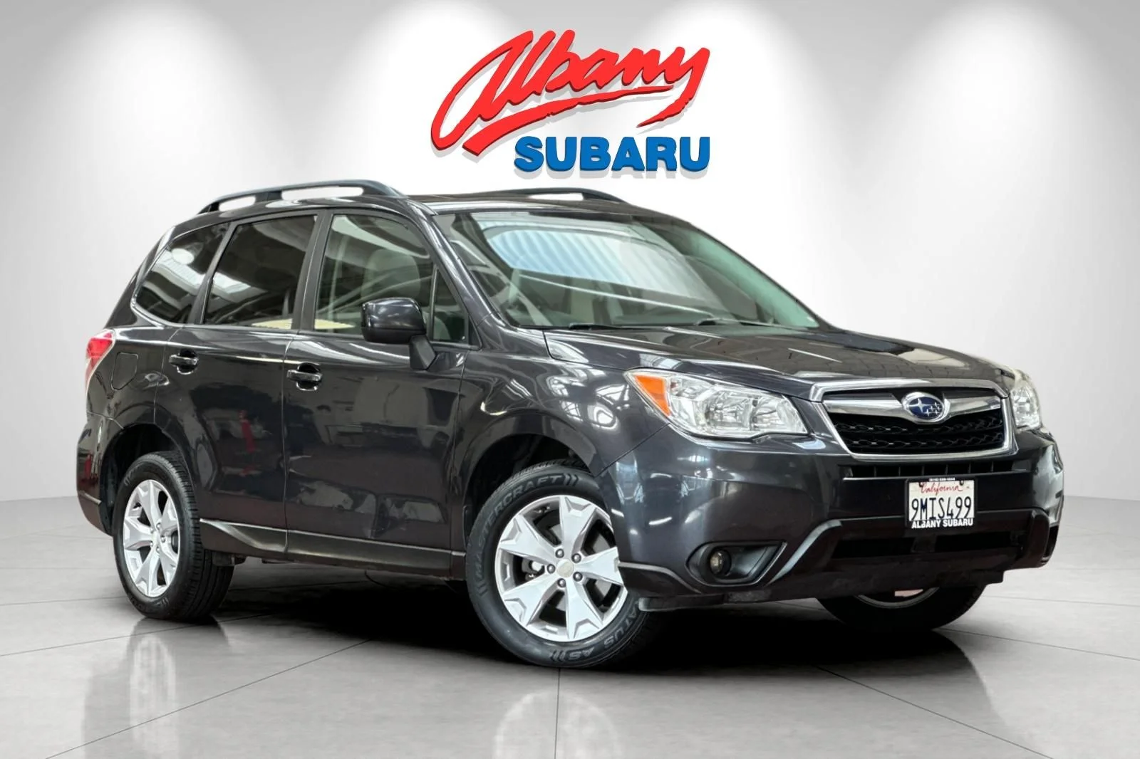 Used 2016 Gray Subaru 2.5i Premium image 2