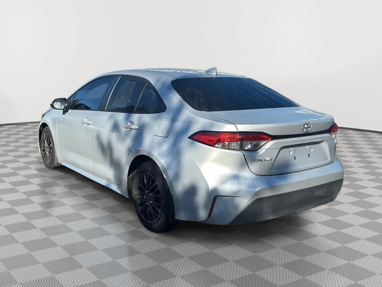 Used 2025 Classic Silver Metallic Toyota LE image 7