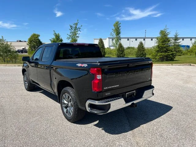 Used 2026 Black Chevrolet LT image 7