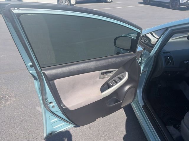 Used 2012 Blue Toyota One image 9