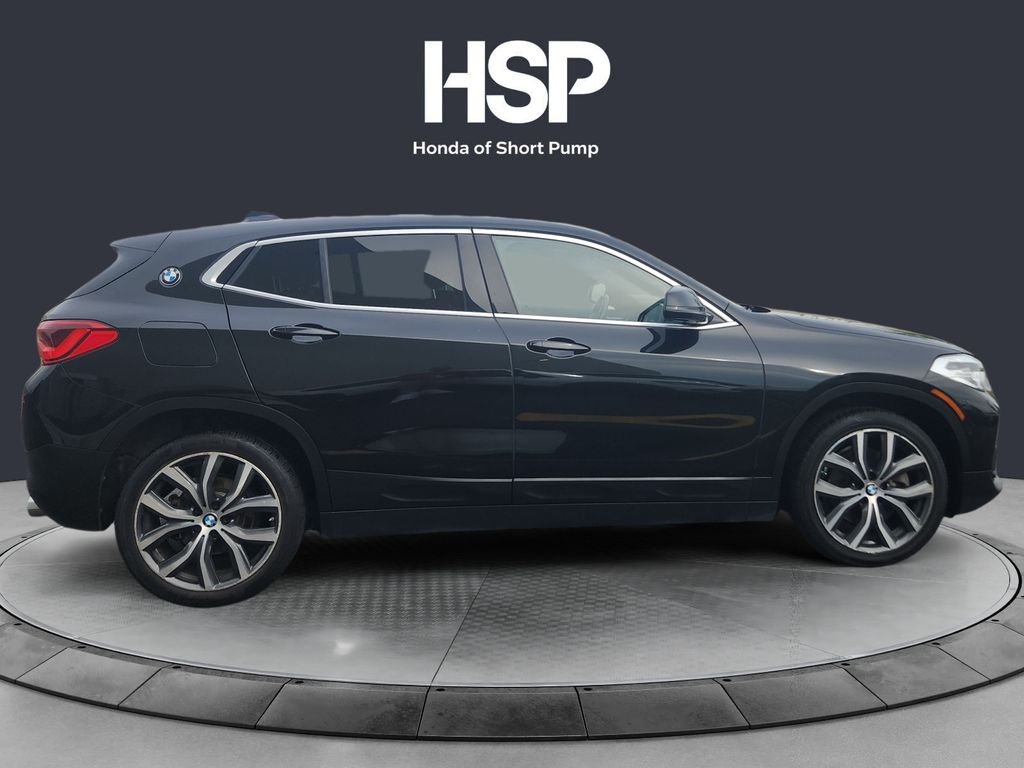 Used 2020 Black Sapphire Metallic BMW xDrive28i image 6
