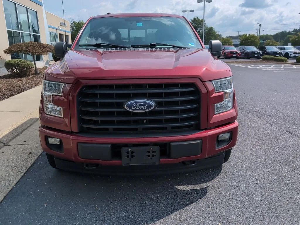 Used 2017 Red Ford XLT image 2