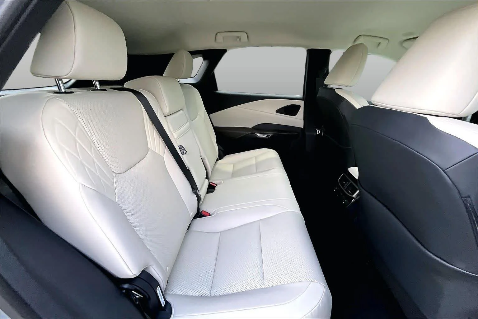 Used 2024 Iridium Lexus  image 20