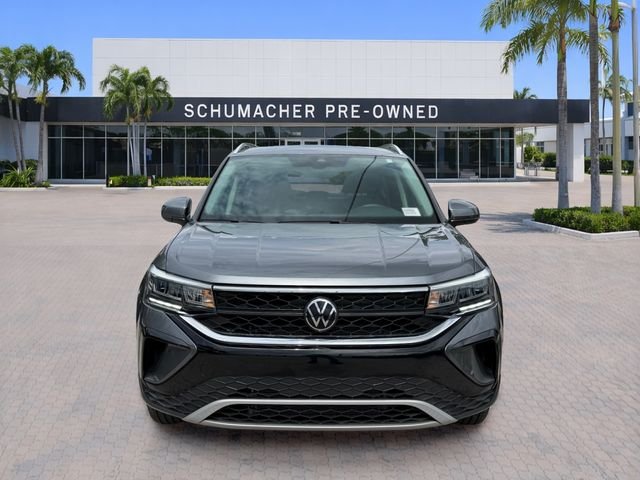 Used 2024 Gray Volkswagen 1.5T SE image 2
