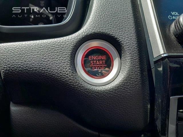 Used 2020 Lunar Silver Metallic Honda Touring image 19