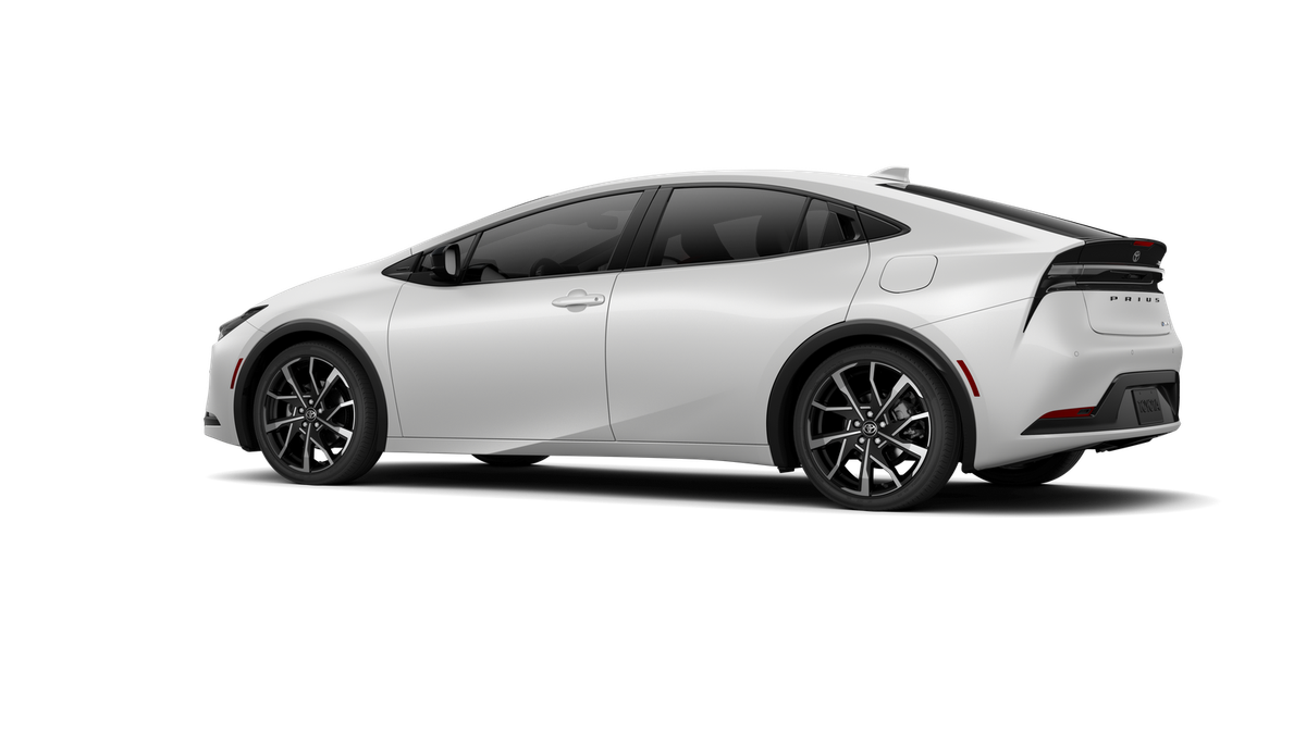 New 2026 Wind Chill Pearl Toyota XSE image 21