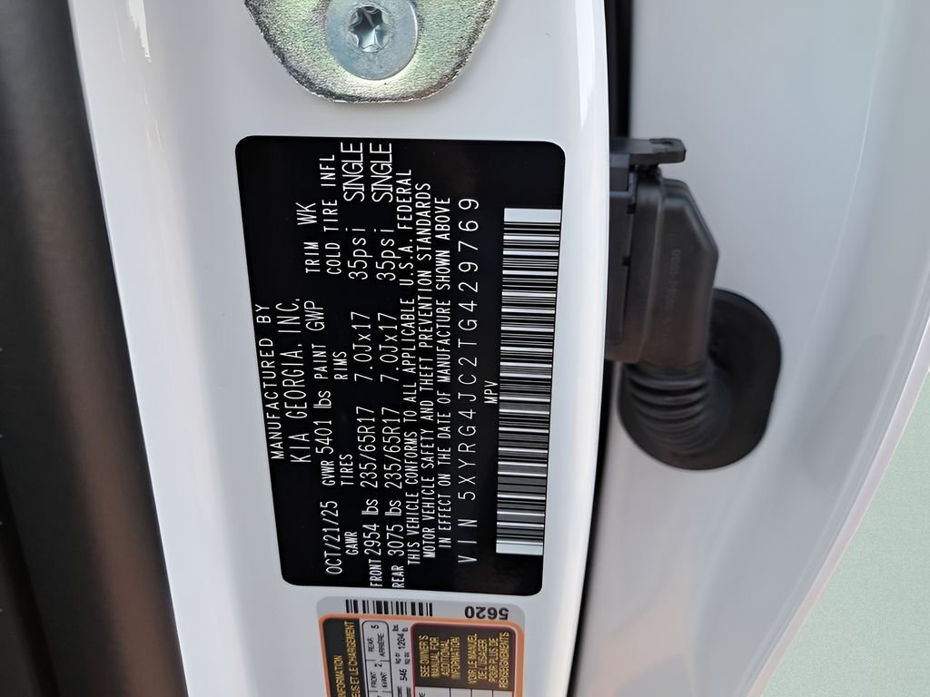 2026 Kia Sorento LX - Photo 32