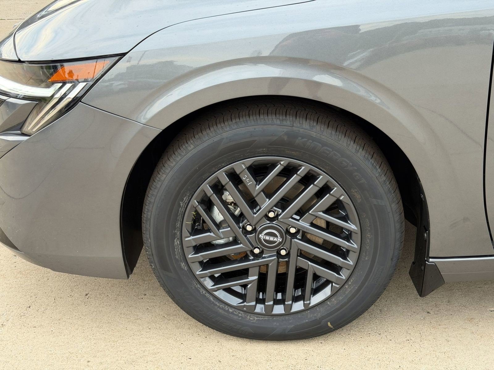 New 2027 Gun Metallic Nissan SV image 10