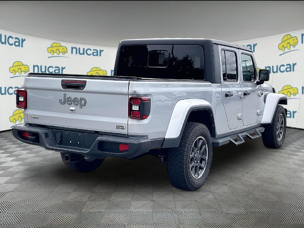 Used 2022 Silver Zynith Clearcoat Jeep Overland image 6
