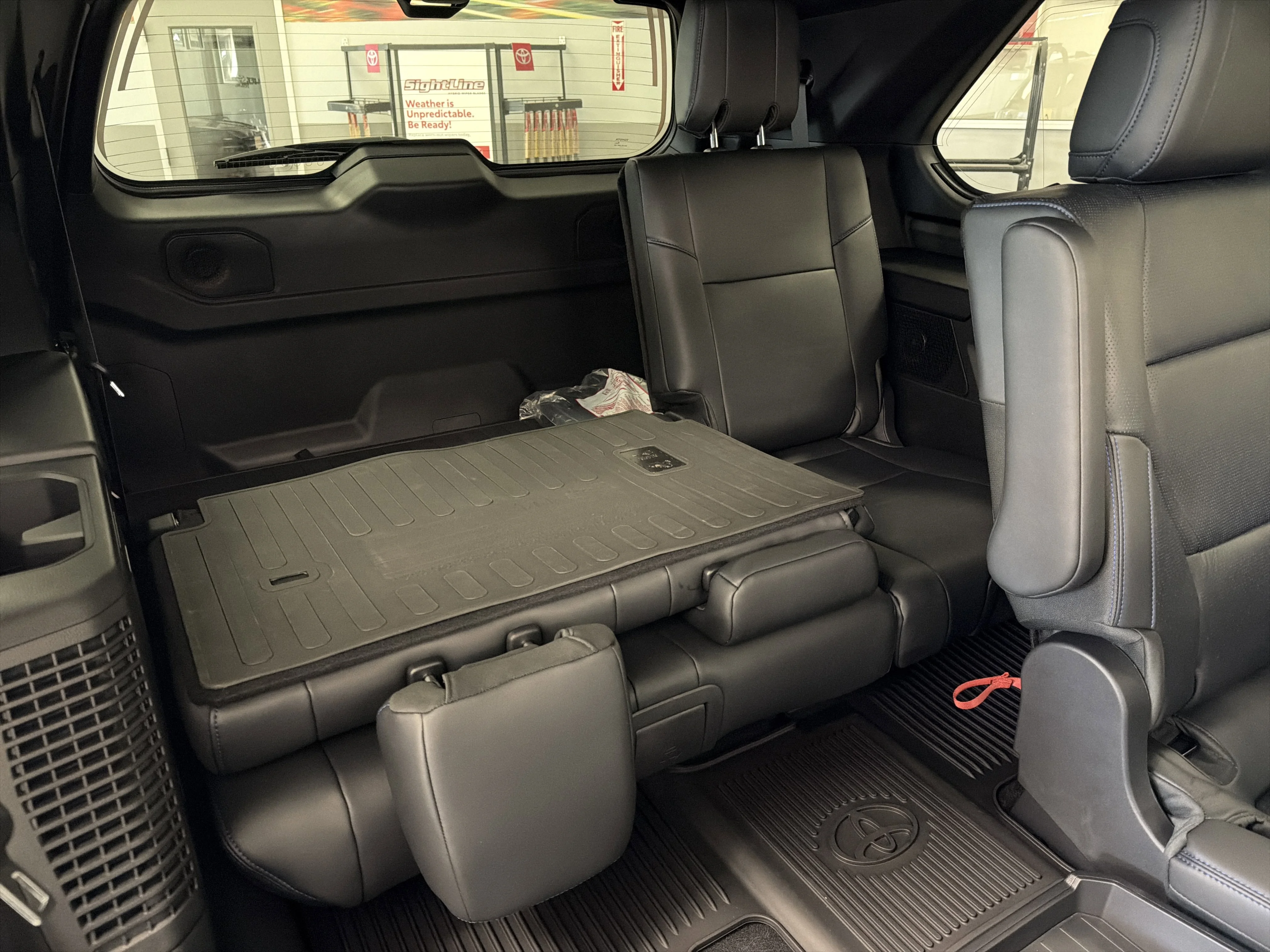 2026 Toyota Sequoia Platinum - Photo 37