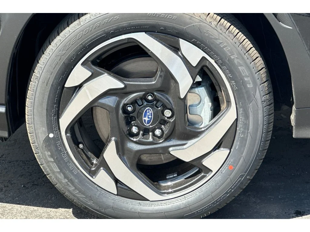 New 2026 CRYSTAL BLACK SILICA Subaru Limited Hybrid image 23