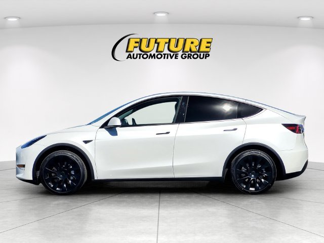 Used 2024 White Tesla Long Range image 7