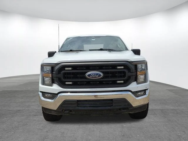 Used 2023 Oxford White Ford XL image 2